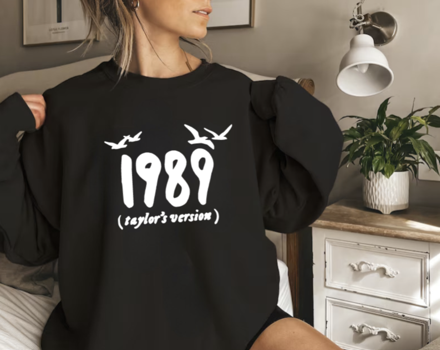 1989 Taylor's Version Sweatshirt, Long Sleeve Shirt, Eras Gifts, Swiftie, Friend Gifts, Cozy Sweater, Gifts for Her, Valentine's Day